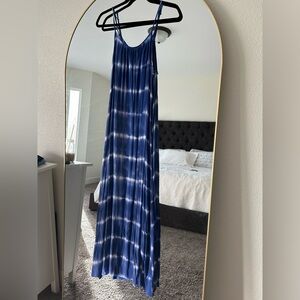 Blue Tie-Dye Midi Dress